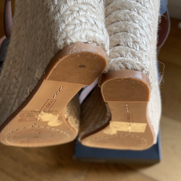 Vince Camuto sandals size 7 gray - Picture 8 of 12